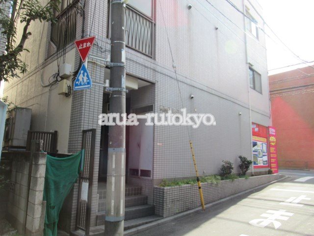 ミノウビル エントランス