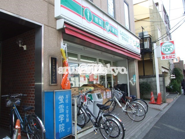 コンフォール吉祥寺 コンビニ