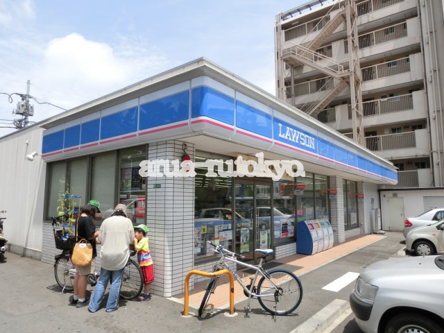 レインボーハウス コンビニ