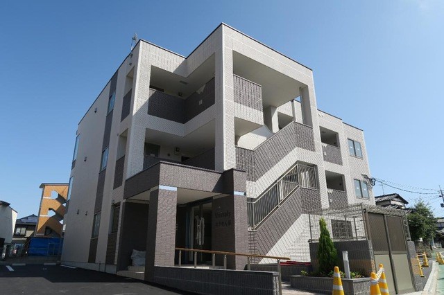 エクセル泉 外観