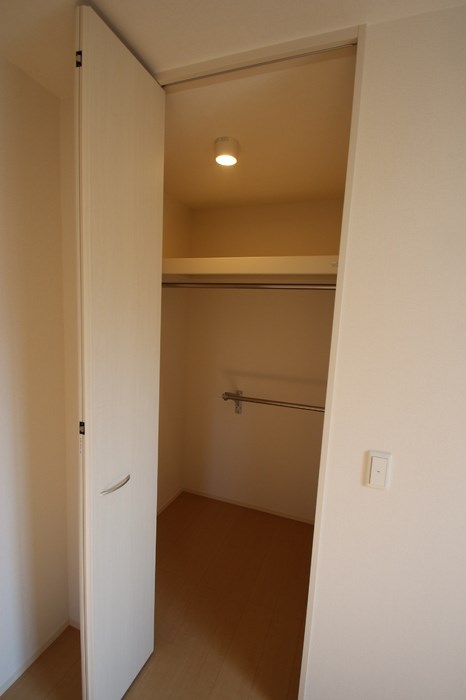 D-room西新 収納