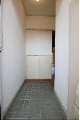 サンハイツ福田 玄関