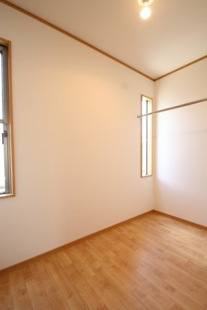 CasaJR箱崎　Ｄ棟 収納
