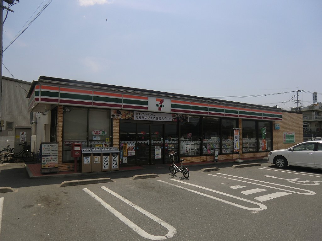 カサグランデ筑紫 コンビニ