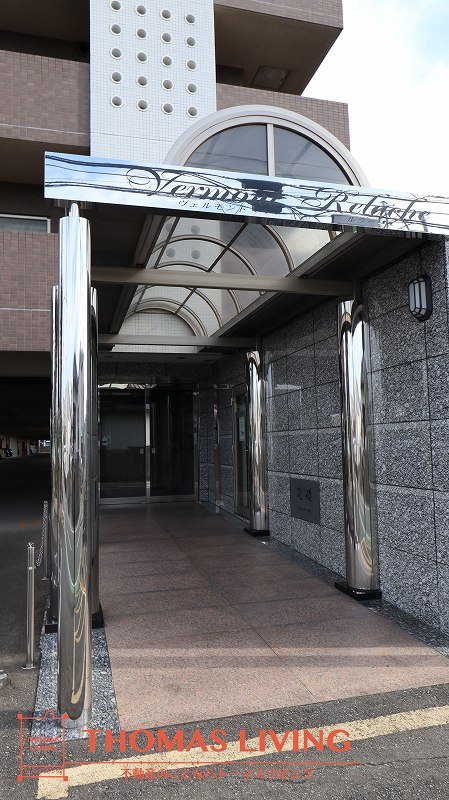 ヴェルモントルラーシュ エントランス