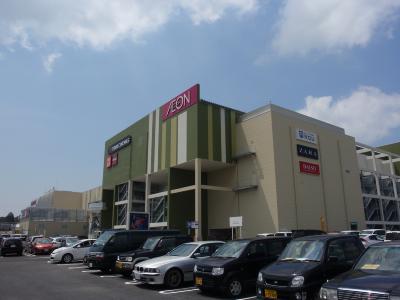コンフォールヴィラ ショッピング施設