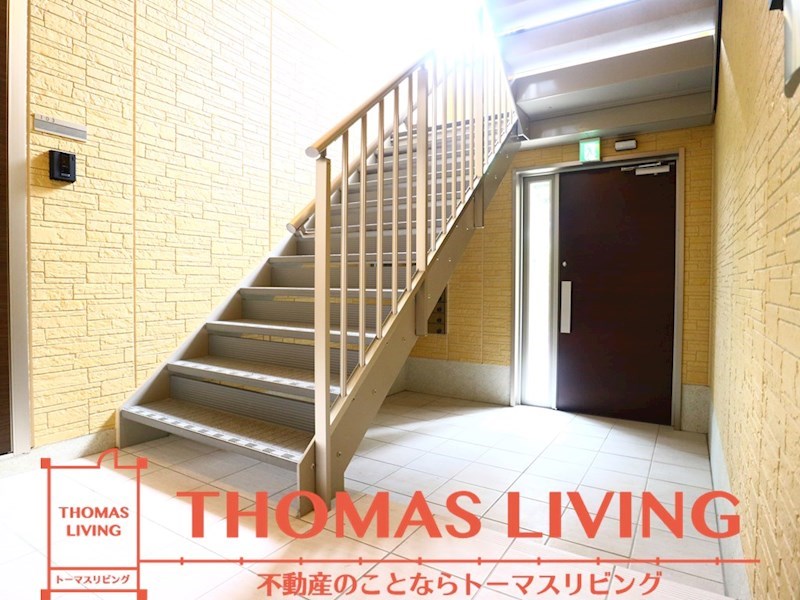 トレッフル エントランス