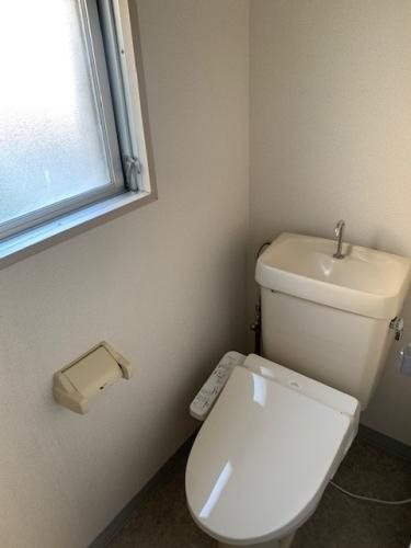 ビレッジ都府楼Ⅱ トイレ