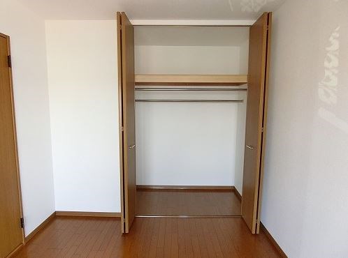キャピタル長者原 収納