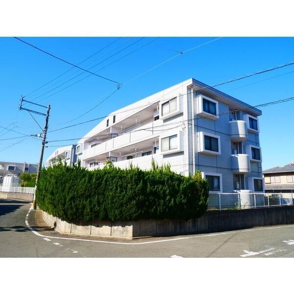 ブリアンハイツ 外観