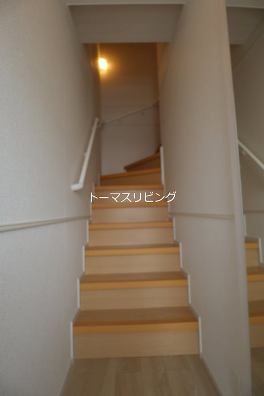 プラージュ　C 玄関