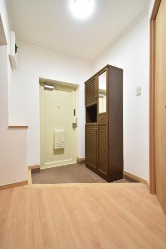 ビレッジ都府楼 玄関