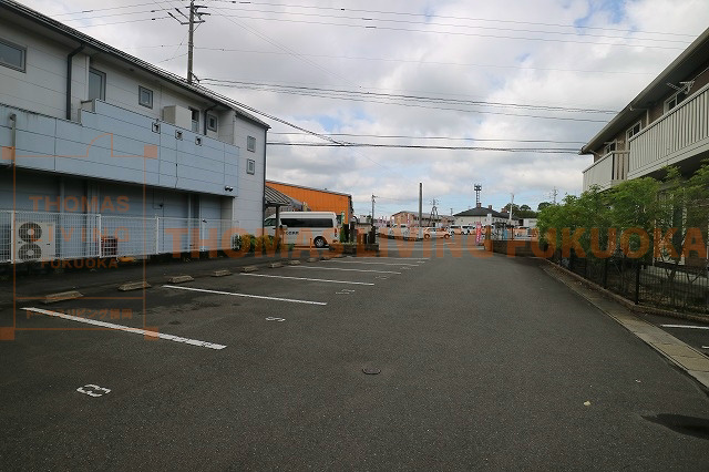 ドエル古賀Ｂ棟 駐車場