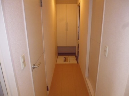 ドエル古賀Ｂ棟 玄関