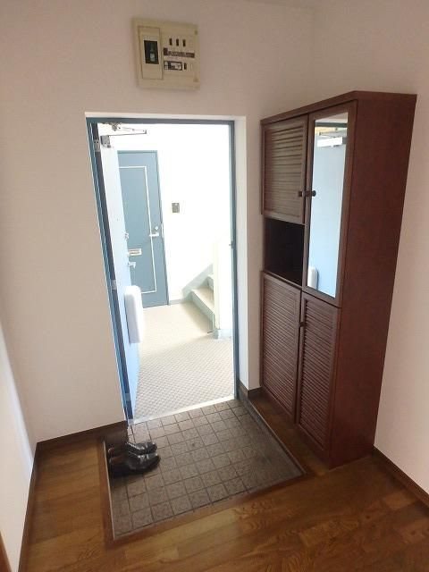 シャトー二日市 玄関