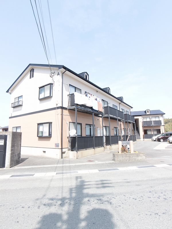 カロス古賀　A棟  202号室 外観