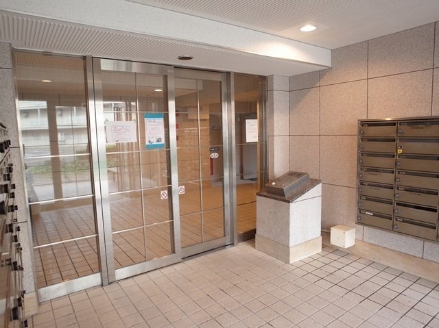 福岡県福岡市南区大橋３丁目14-3 エントランス
