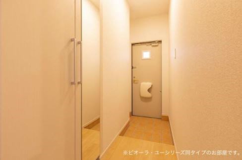 スターモクレンB 玄関