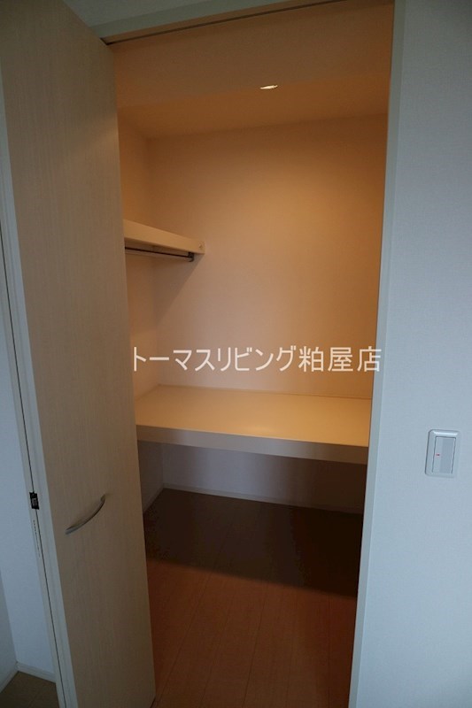 エスポアール 収納