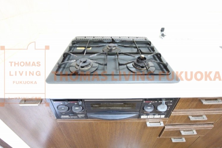 アーバン宮地岳 キッチン