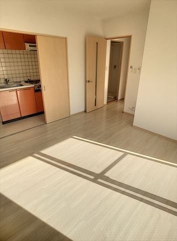 福岡県福岡市南区那の川２丁目 リビング