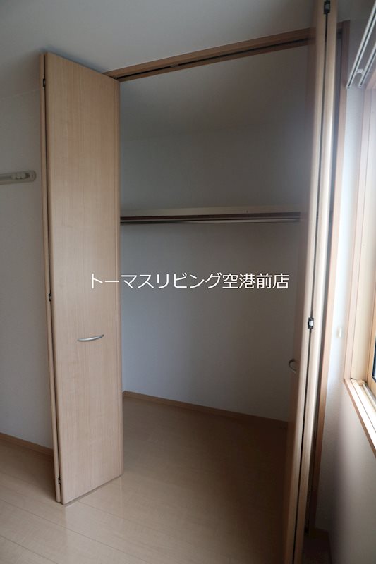 フォンティーヌ清水　B棟 収納