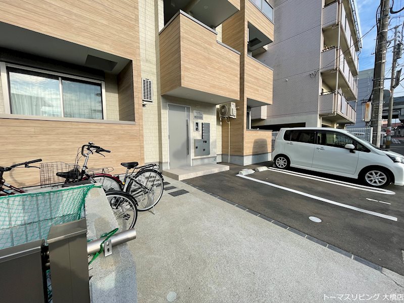 グランヒル竹下 駐車場