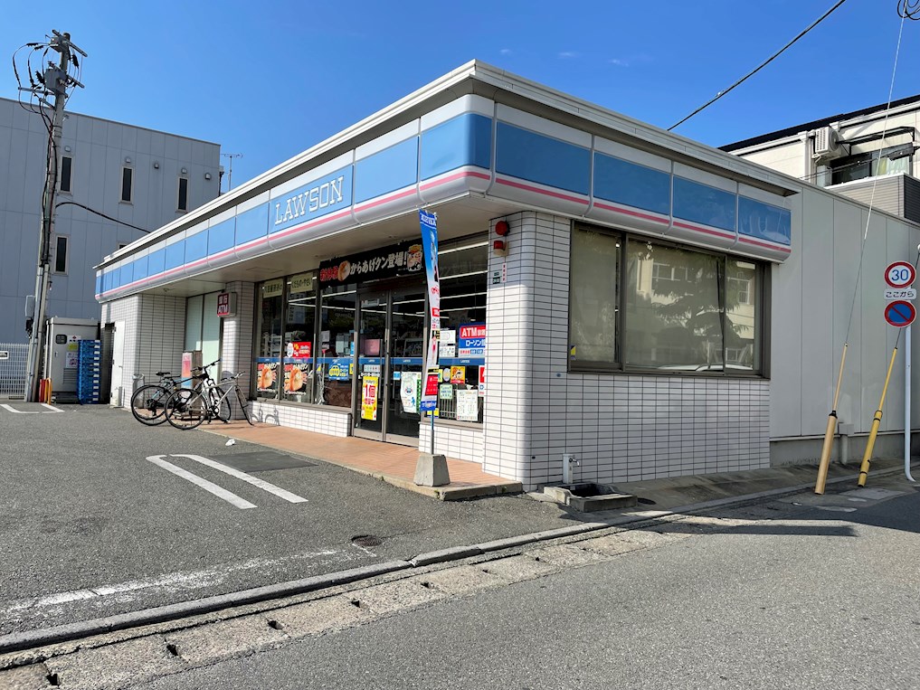 ピュアフリー高宮Ⅰ コンビニ