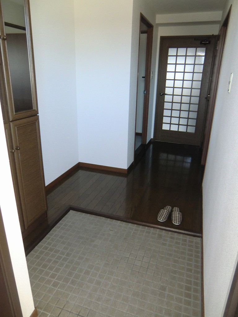 シャトレ二日市 玄関