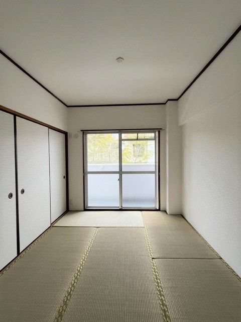 田舎烹ビル 収納