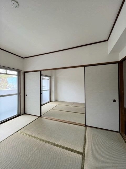 田舎烹ビル ベッドルーム