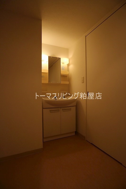 プレジデント平和 洗面所