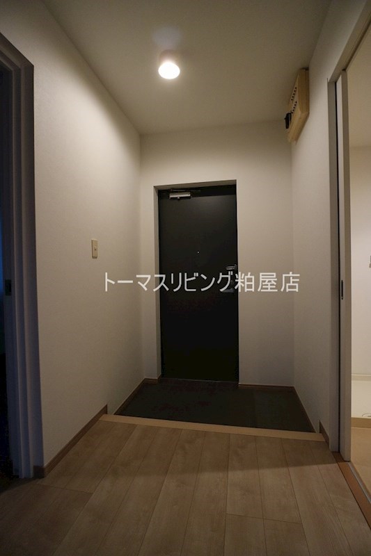 プレジデント平和 玄関