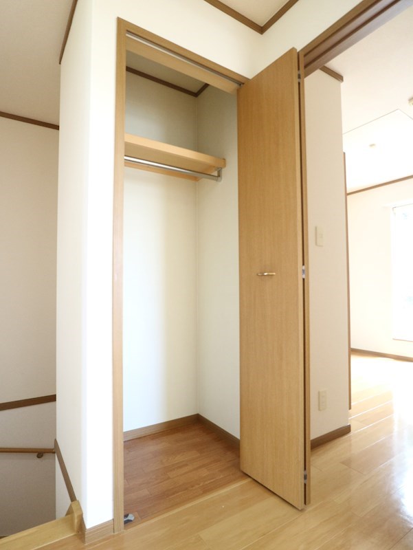 コンフォール穂波  収納