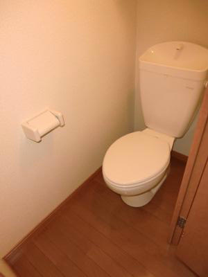 レオパレスマメゾン駅南 トイレ