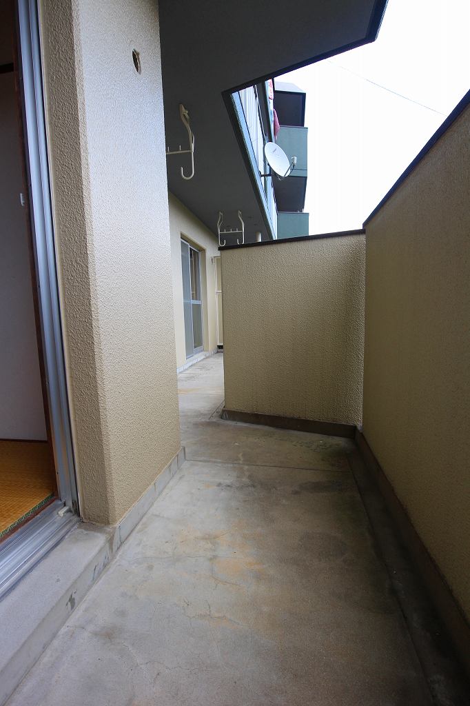 ビレッジ都府楼 ベランダ