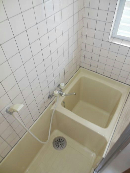 セーヌ香椎東 風呂画像