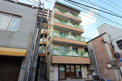 サンフィールドⅡ古賀 406号室 外観