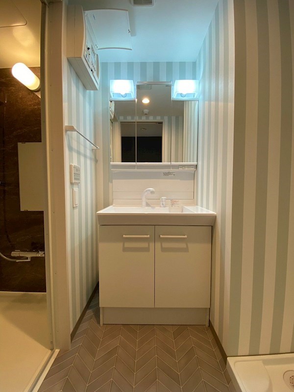 東油山TERRACE 洗面所