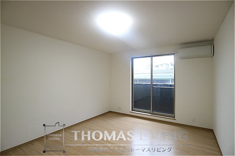 エルヴィータ九工大前 リビング