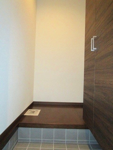 コンフォート福大前 玄関