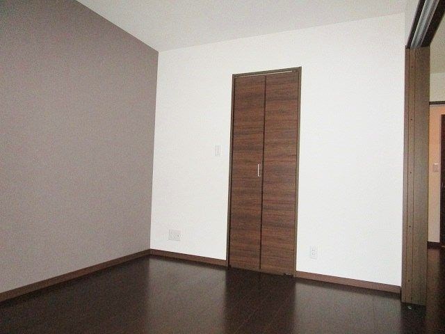 コンフォート福大前 収納