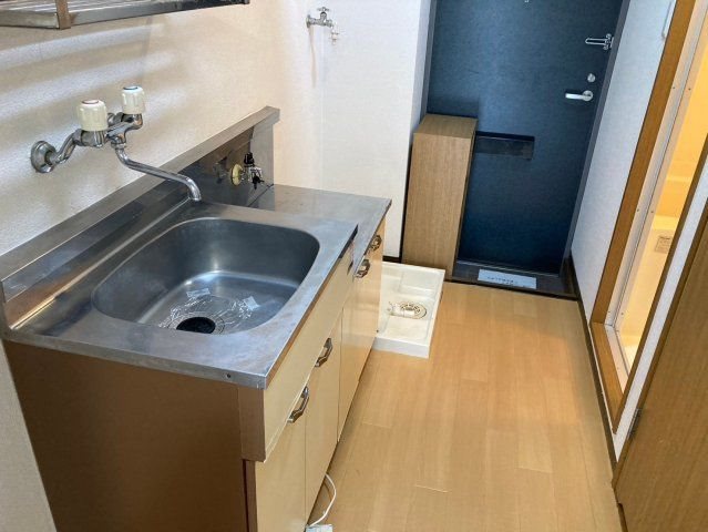 シャロームS 玄関