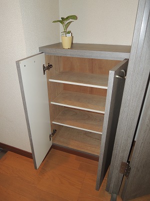 ロイヤル神屋 収納