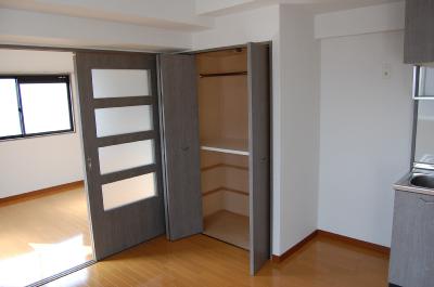 ロイヤル神屋 その他