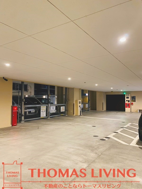 エンクレストパサージュ博多 駐車場
