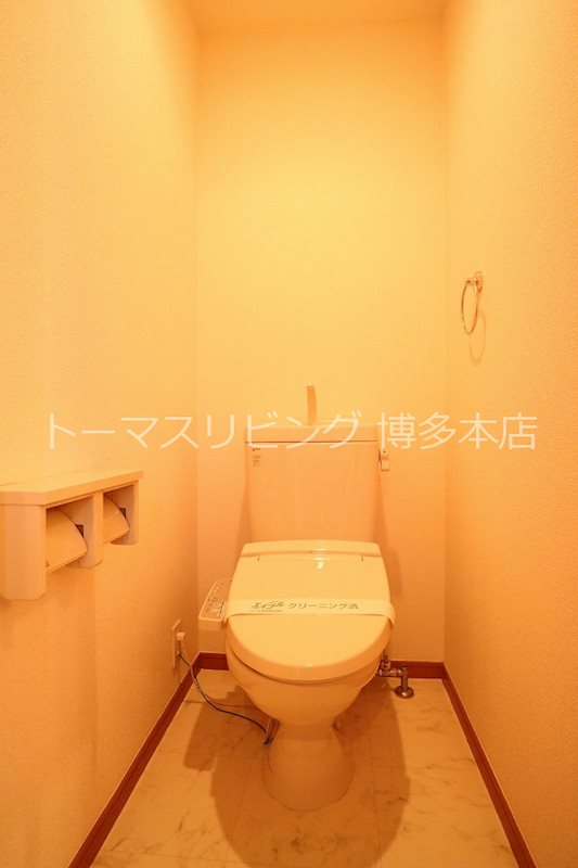Island博多駅南 トイレ