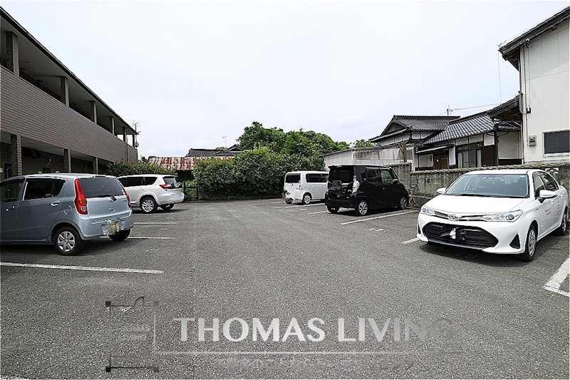 アークヒルズ 駐車場