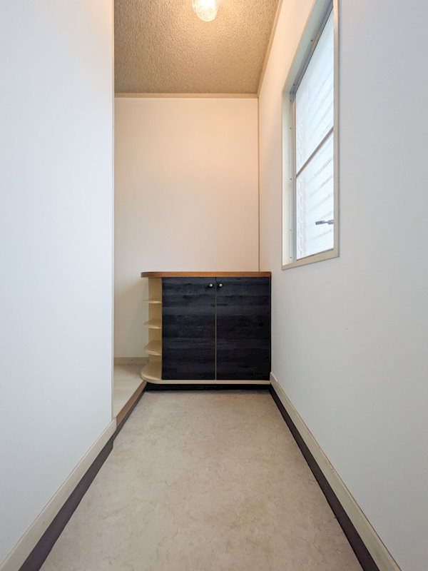 塔原サンハイツ 玄関