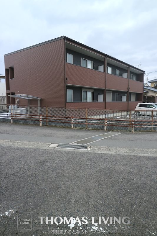Onesta（オネスタ） 外観